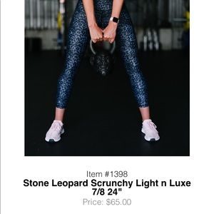 Zyia Scrunchy booty legging!